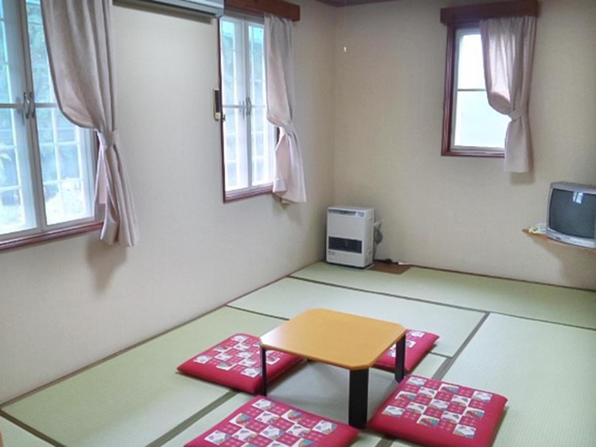 Pension Come Tatami-Room With A Calm Atmosphere - Vacation Stay 14983 Minamiuonuma Екстер'єр фото